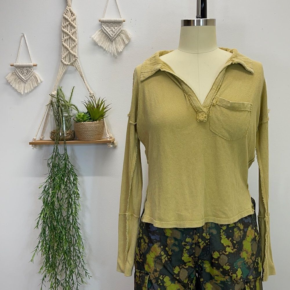 Free People L/S Mustard Top Collared V-Neck Cuffs - Picture 2 of 16